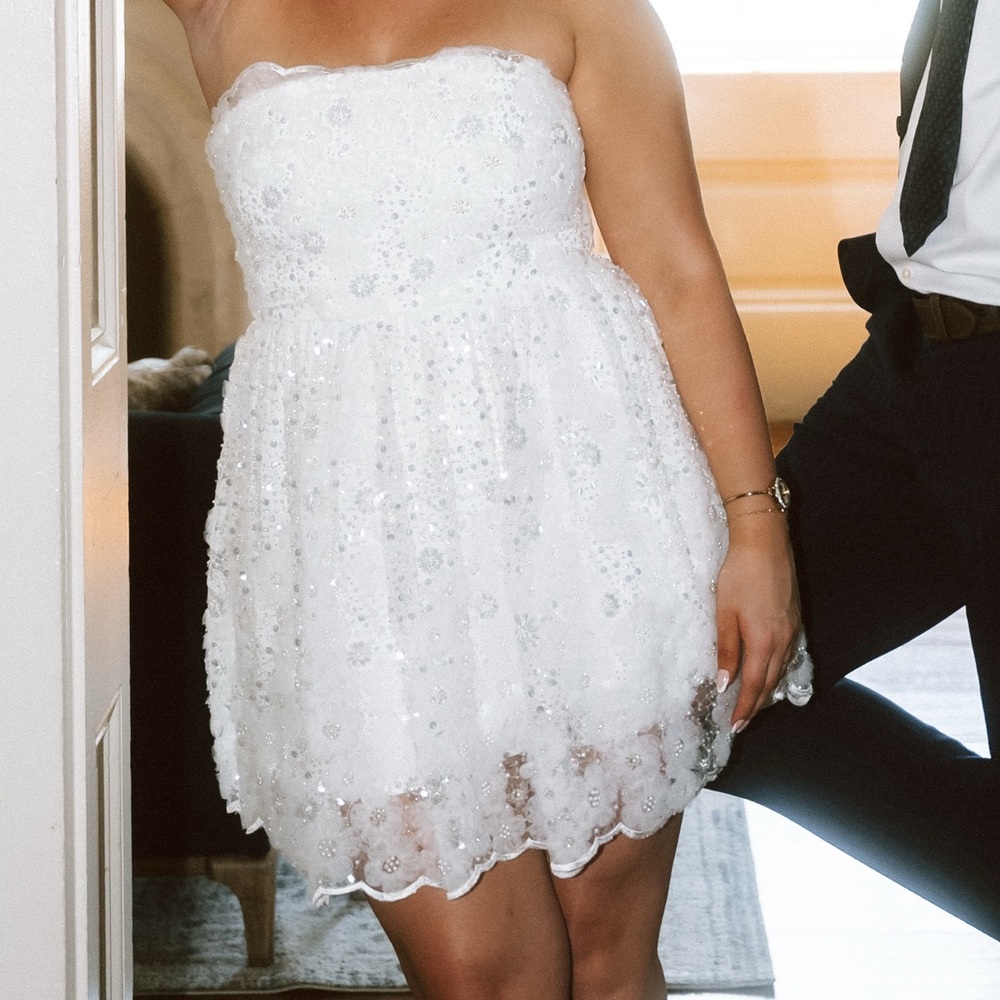 Altar's State - White Strapless Lace and Beaded Mini Dress SIZE L
